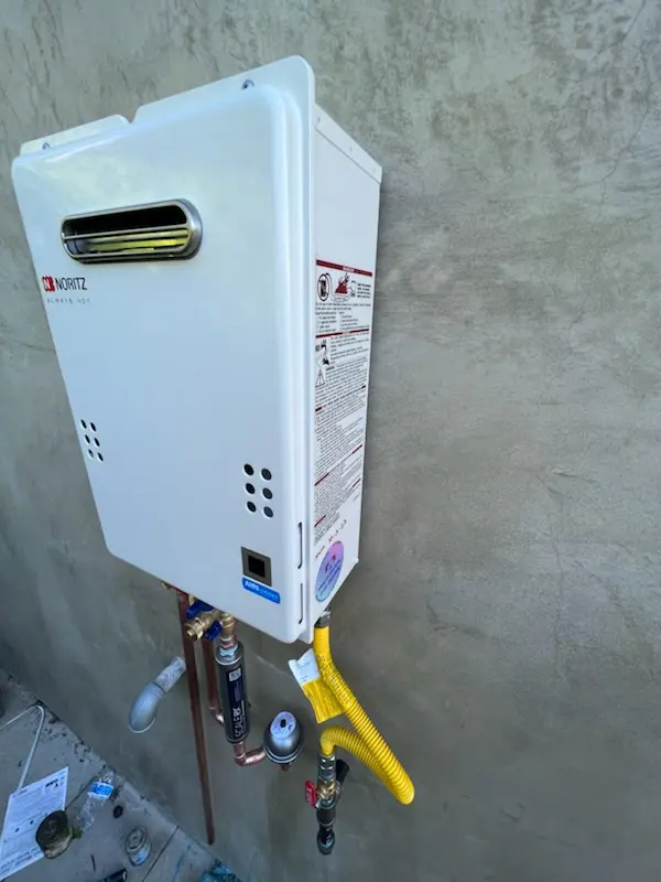 Tankless water heater installation for Montowese homes